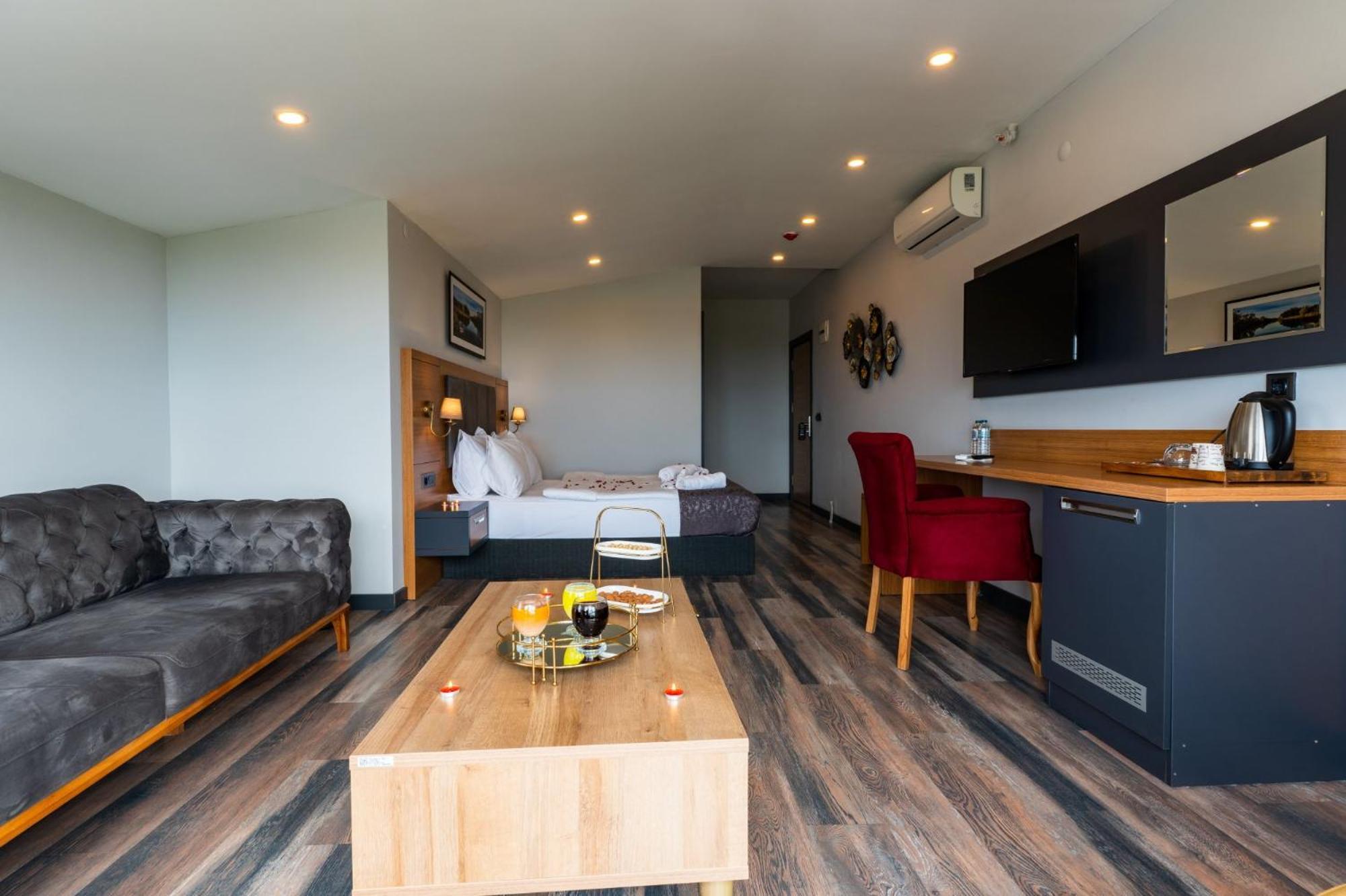 Emay Otel Τραμπζόν Εξωτερικό φωτογραφία